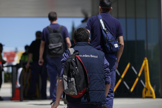 La planta de Mercedes Benz Álava parará su producción el día 18 y rearrancará el 3 de enero de 2022