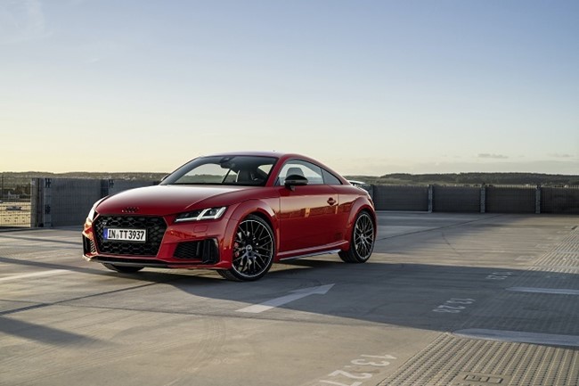 Audi lanza una edición especial del TT Tourist Trophy con un amplio equipamiento de serie