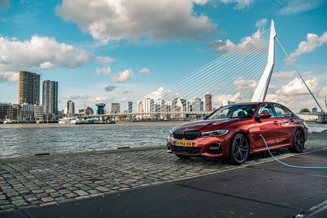 Grupo BMW implanta en 20 nuevas ciudades europeas sus eDrive Zones