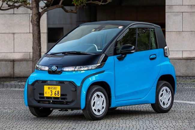Toyota lanza para todo tipo de clientes en Japón el ultracompacto eléctrico C+pod