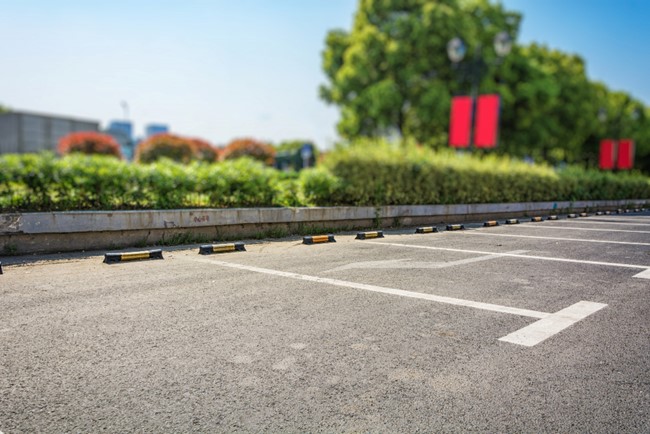 El 64% de los conductores echa de menos más aparcamientos en las ciudades, según Parclick