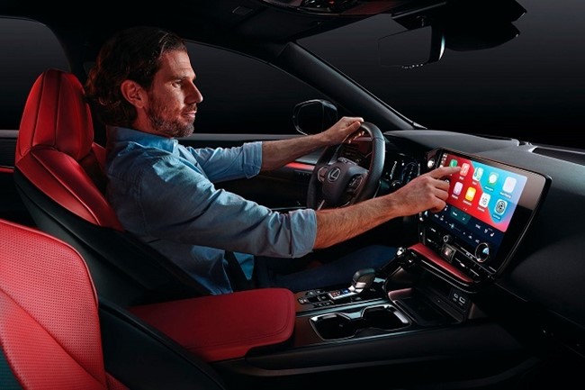 Lexus mejora la conectividad del NX con una plataforma multimedia más rápida