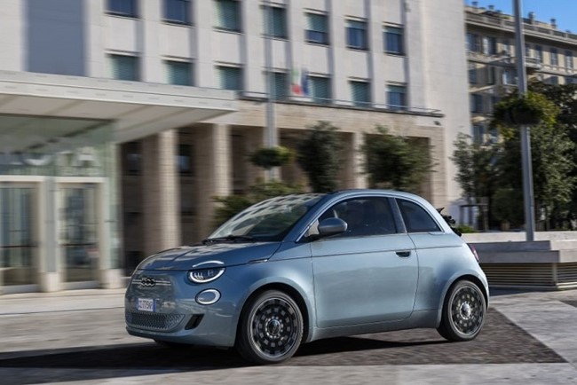 Fiat y Abarth alcanzan una cuota de mercado en España del 3,9% en 2021, tras matricular 38.972 unidades
