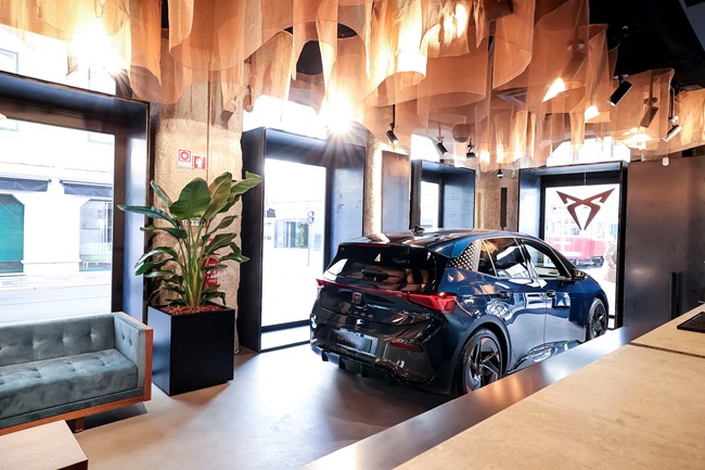 Cupra abre un nuevo establecimiento Cupra City Garage en Lisboa (Portugal)