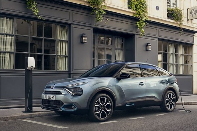 El 'español' ë-C4 de Citroën alcanza una penetración del 3,5% en su segmento en enero