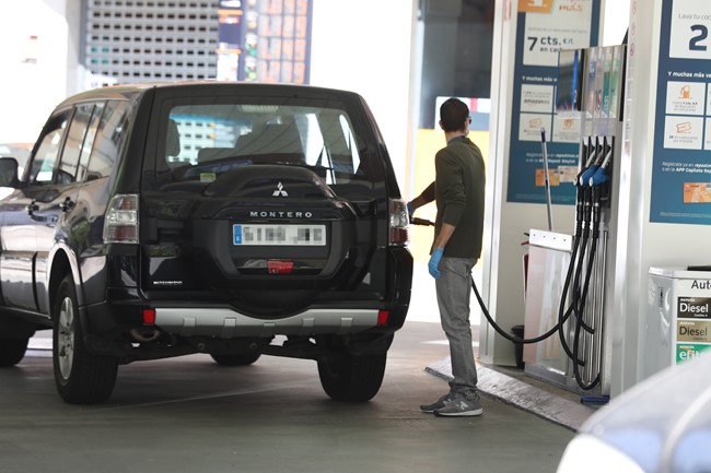 Más País-Equo lleva a votación al Congreso prohibir publicidad de coches diésel y gasolina a partir de 2025