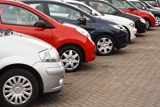 Bruselas inspecciona por sorpresa varias empresas del sector del automóvil