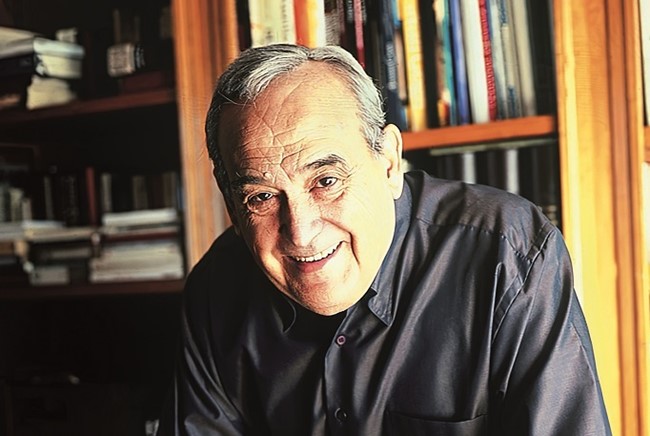 Enrique Hernández-Luike, premio Anesdor Manillar de Oro por su contribución al sector de la moto