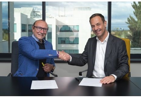 Renault y grupo Recalvi renuevan su alianza para impulsar su servicio de piezas multimarca
