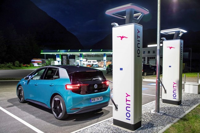 Las ventas de vehículos eléctricos acumulan un crecimiento del 35,4% en el primer cuatrimestre de 2022