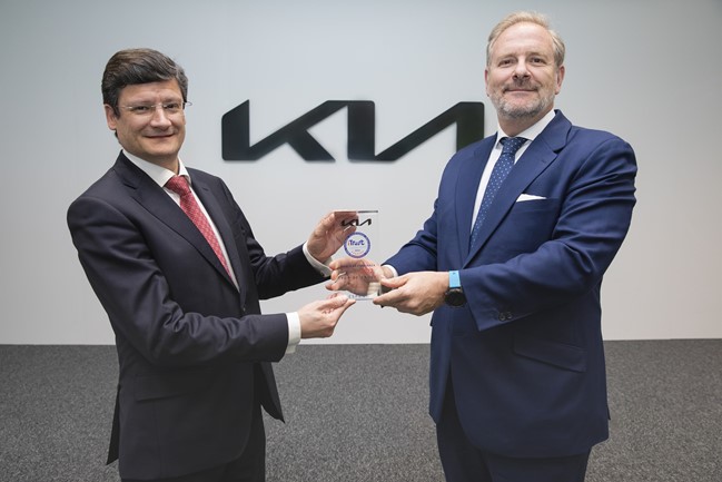 Kia, reconocida como 'Marca de Confianza del año 2022' del sector automovilístico español