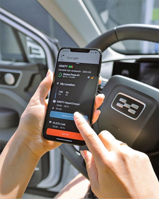 Aiways se asocia con PUMP para ofrecer a sus clientes una 'app' que informa sobre puntos de carga