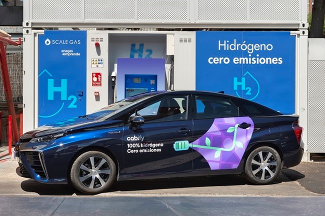 Toyota entrega cuatro unidades del Mirai a Cabify para integrar la primera flota de VTC de hidrógeno