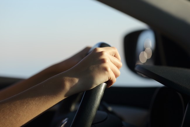 La mayoría de españoles eligen el coche particular para viajar en familia en verano