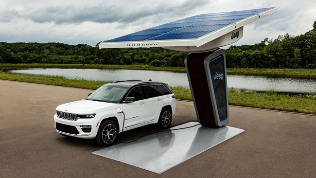 Jeep pone a la venta la versión híbrida enchufable del Grand Cherokee, con 51 km de autonomía eléctrica