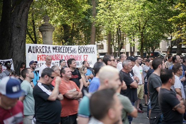 La plantilla de Mercedes-Benz Vitoria empieza a votar presencialmente sobre el preacuerdo del convenio