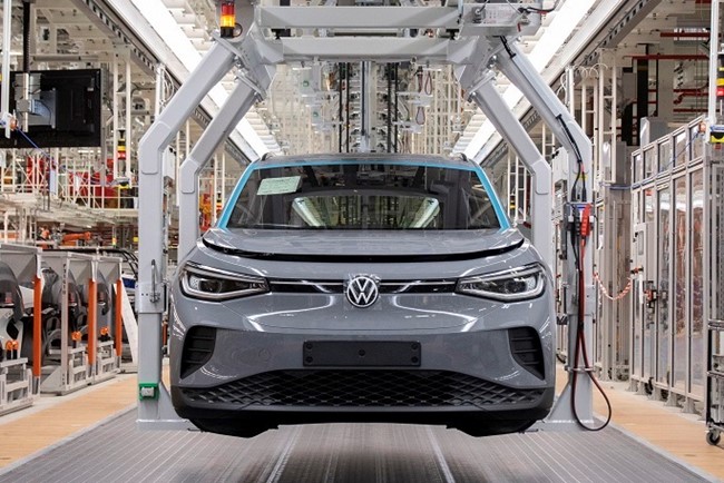 Volkswagen dispara un 27% su beneficio hasta junio y confirma su previsión para 2022