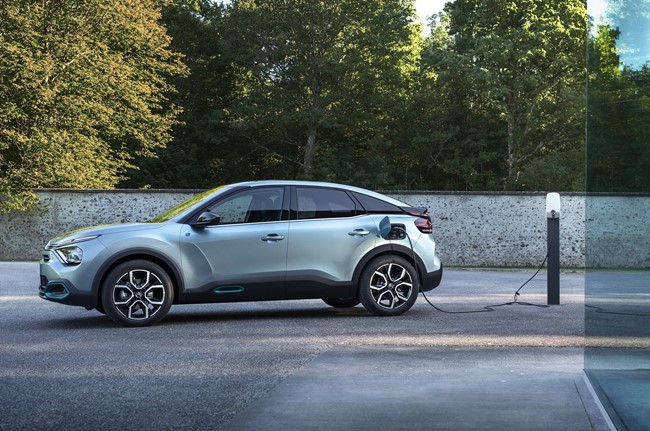 El Citroën C4, fabricado en Madrid, el coche eléctrico más vendido en julio en España