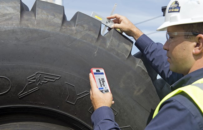 Goodyear triplica su beneficio semestral y duplica las ganancias en el trimestre