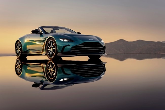 Aston Martin presenta el V12 Vantage Roadster, una edición limitada a 249 unidades