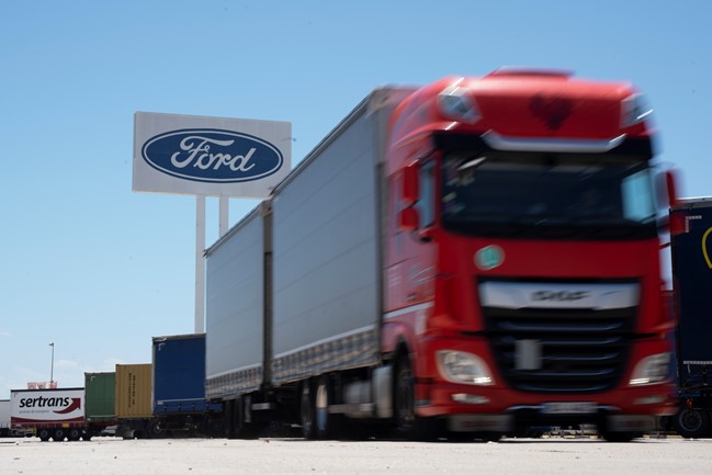 CCOO insta a Ford y al Gobierno a dialogar tras la renuncia a las ayudas del Perte VEC