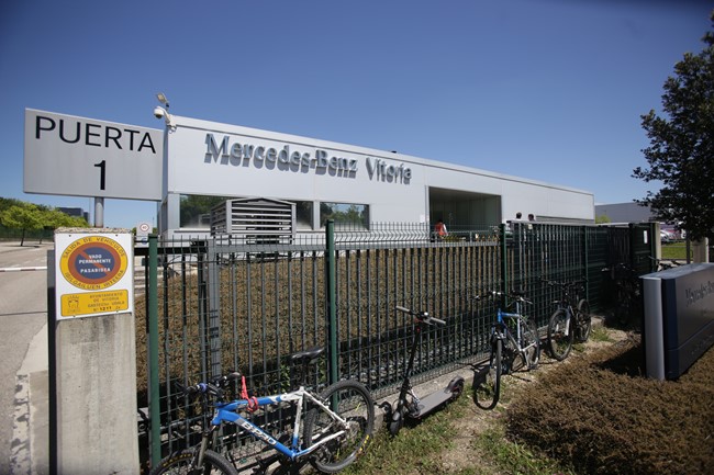 Urkullu confía en que Mercedes se pronuncie sobre la inversión de 1.200 millones en la planta en Vitoria
