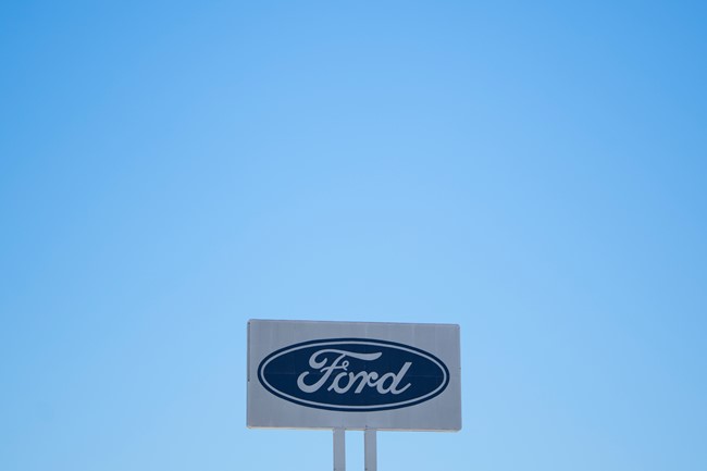 Ford Almussafes modifica una jornada de ERTE en la planta de motores