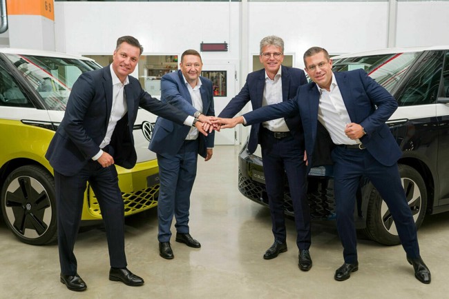 Volkswagen se alía con Umicore para invertir 3.000 millones en producir materiales clave para baterías