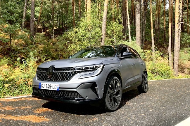 Los primeros Renault Austral, fabricados en España, llegarán a los clientes en los próximos 15 días
