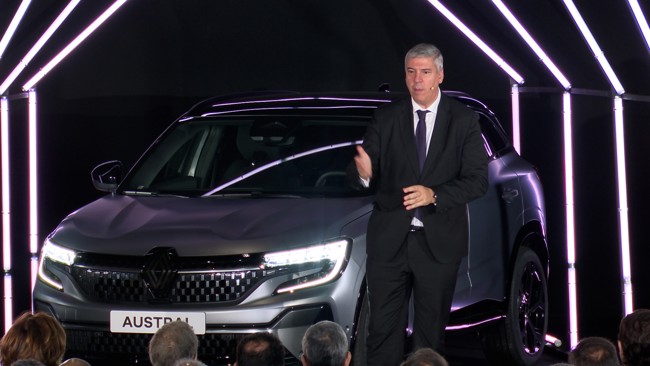 De los Mozos, "orgulloso" del nuevo Austral: "El vehículo más made in Spain de la historia de Renault"