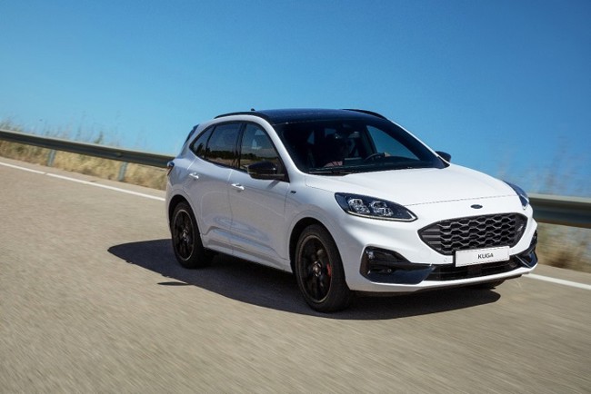 Ford actualiza la oferta comercial del Kuga híbrido enchufable con un nuevo paquete de equipamiento