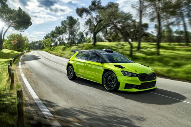 Skoda amplía la gama RS con el Fabia RS Rally2, de 289 caballos y que usa "gasolina sostenible"
