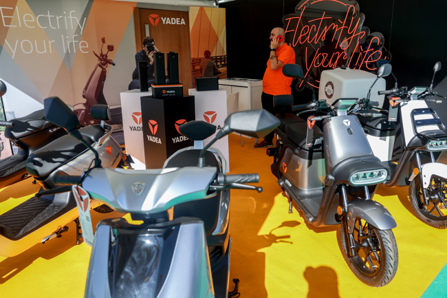 Yadea lanzará el 2 de noviembre su nueva gama de scooters eléctricas en España con seis modelos