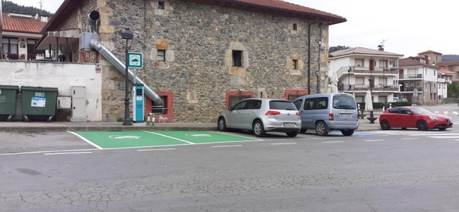 T&E celebra el respaldo de la Eurocámara a la directiva para ampliar la red de puntos de carga eléctrica