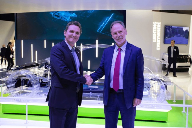 TotalEnergies y Valeo se alían para innovar en la refrigeración de las baterías de los coches eléctricos