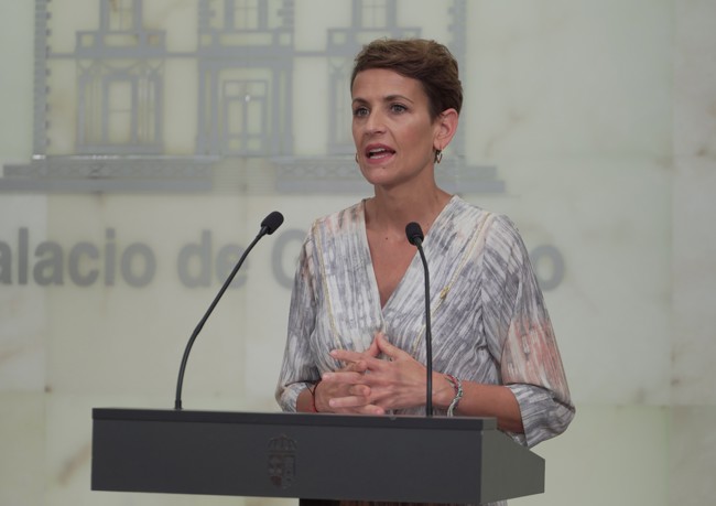 Chivite pide "tranquilidad" y dice que "no está en cuestión" la electrificación de Volkswagen Navarra