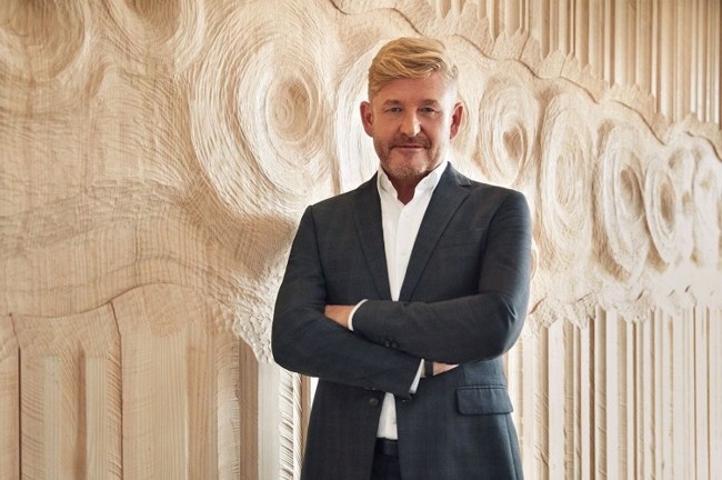 Griffiths (Seat), "optimista" sobre encontrar soluciones para la fábrica de baterías de Sagunto