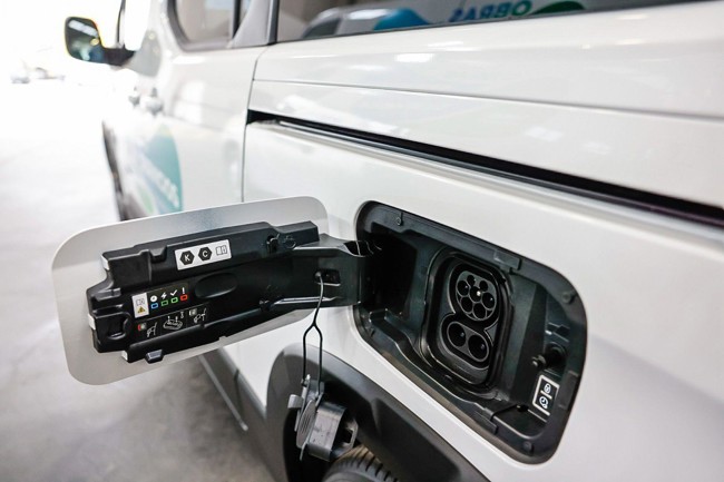España se une a la coalición 'Accelerating to Zero' para la transición hacia vehículos de 0 emisiones
