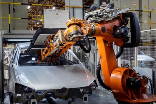 Las ventas globales de coches bajan un 2,9% hasta septiembre y la producción aumenta un 9%, según ACEA