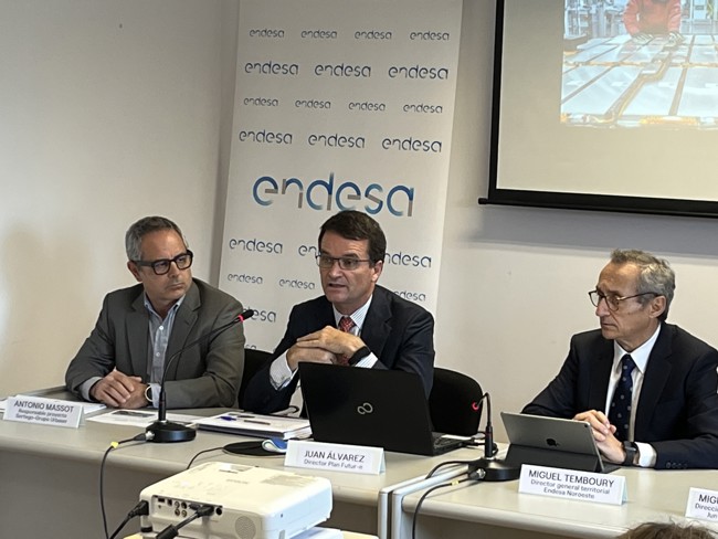 Urbaser y Endesa invertirán 14 millones de euros en una planta de reciclaje de baterías en El Bierzo