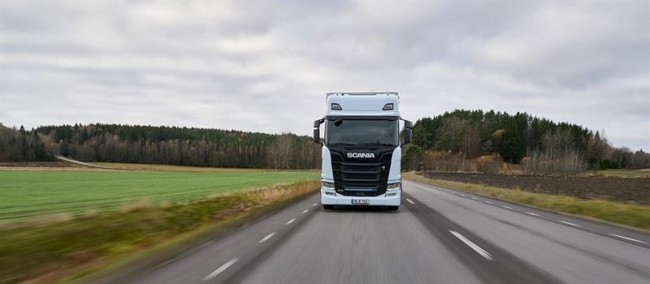 Scania y Girteka se unen para impulsar el transporte sostenible con 600 nuevos camiones eléctricos