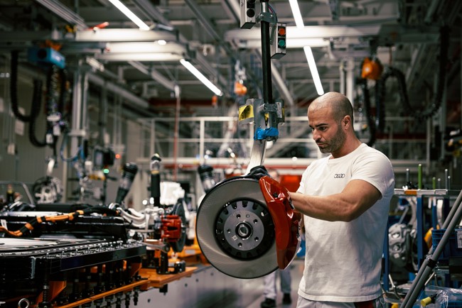 Audi dejará de producir vehículos de combustión en 2033 e invertirá 500 millones de euros en formación