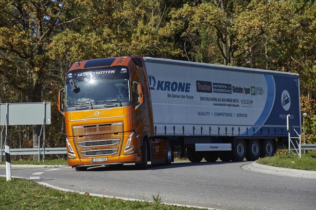Volvo Trucks logra una reducción del consumo de combustible del 18% con la tecnología 'I-Save'