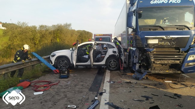 Los seguros de automóvil atendieron a 230.552 víctimas de accidentes de tráfico en 2021 en España