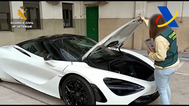 Desarticulada en España una trama europea en el IVA de los vehículos que defraudó 14 millones de euros