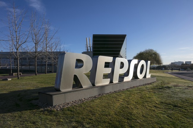 Repsol inaugura en Madrid un nuevo punto de recarga con hasta 150 kW de potencia