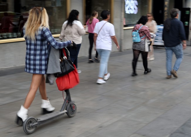 El precio del seguro para el patinete eléctrico varía entre 20 y 90 euros al año, según Rastreator