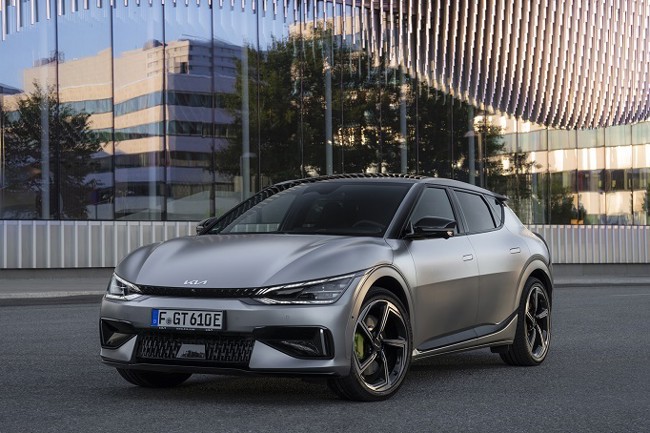 Toyota y el Kia EV6, la marca y el modelo mejor valorados por los internautas españoles en 2022