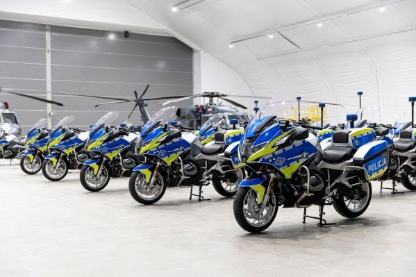 BMW gana la mayor licitación de la historia de la policía polaca con un pedido de 503 motocicletas