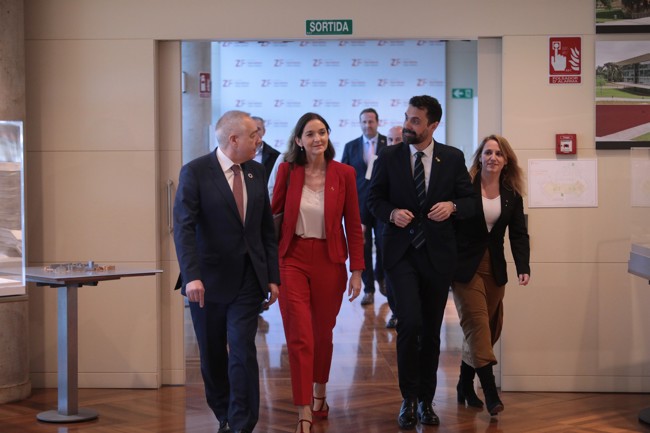 CZFB, Nissan, Goodman y el Hub firman el acuerdo para reindustrializar los terrenos de Nissan